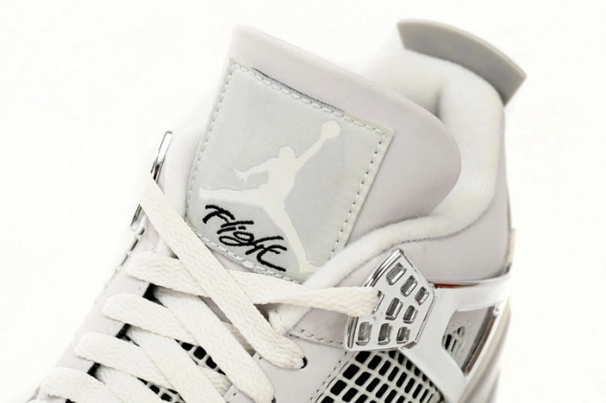 Frozen Jordan Moments Air AQ9129-001 WMNS 4 0908